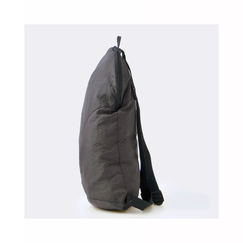스탠다드 프로덕트 소프트 나일론 접이식 배낭 그레이색